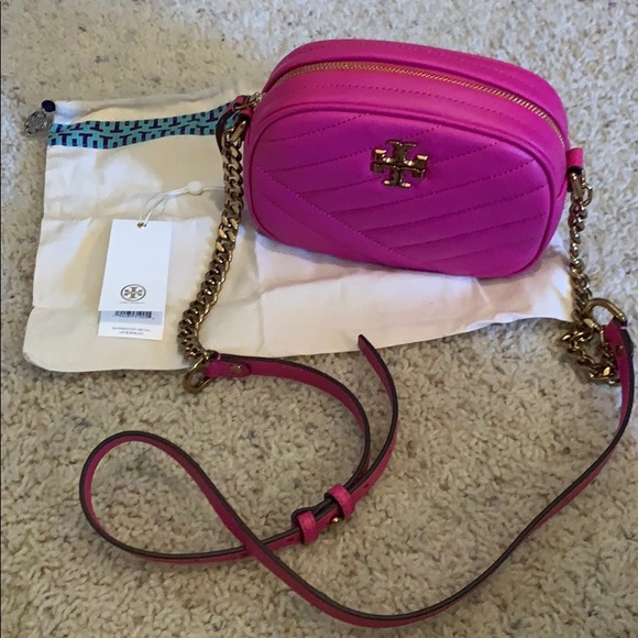 Tory Burch Handbags - NWT Tory Burch Camera Bag Pink